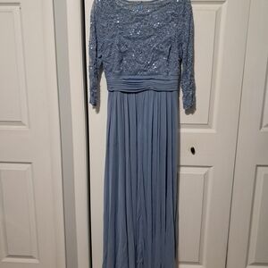 Elegant Blue Lace Wedding Dress